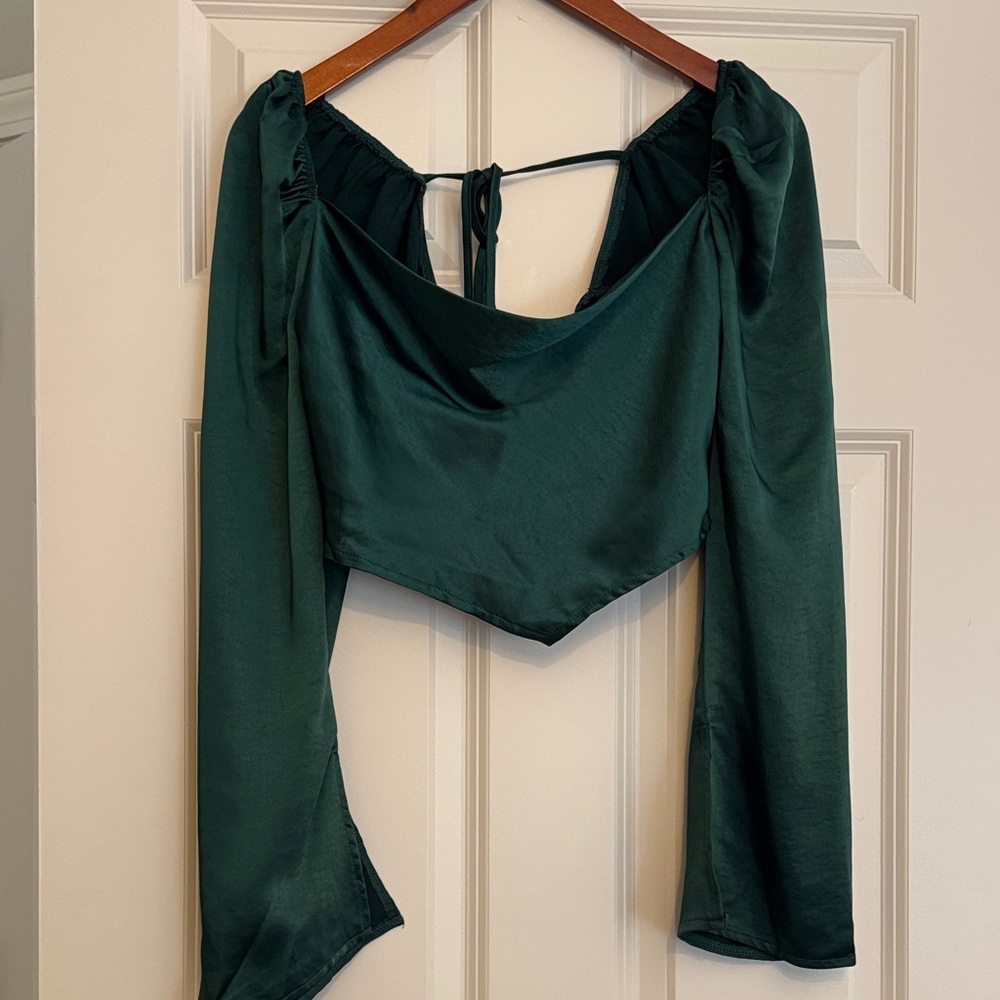 Lina Deep Green Blouse with Long Sleeves
